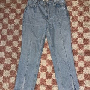 Abercrombie “The 90’s Straight” Ultra High Rise Denim